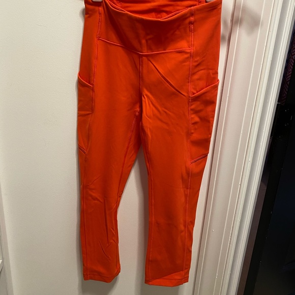 lululemon athletica Pants - Orange cropped leggings